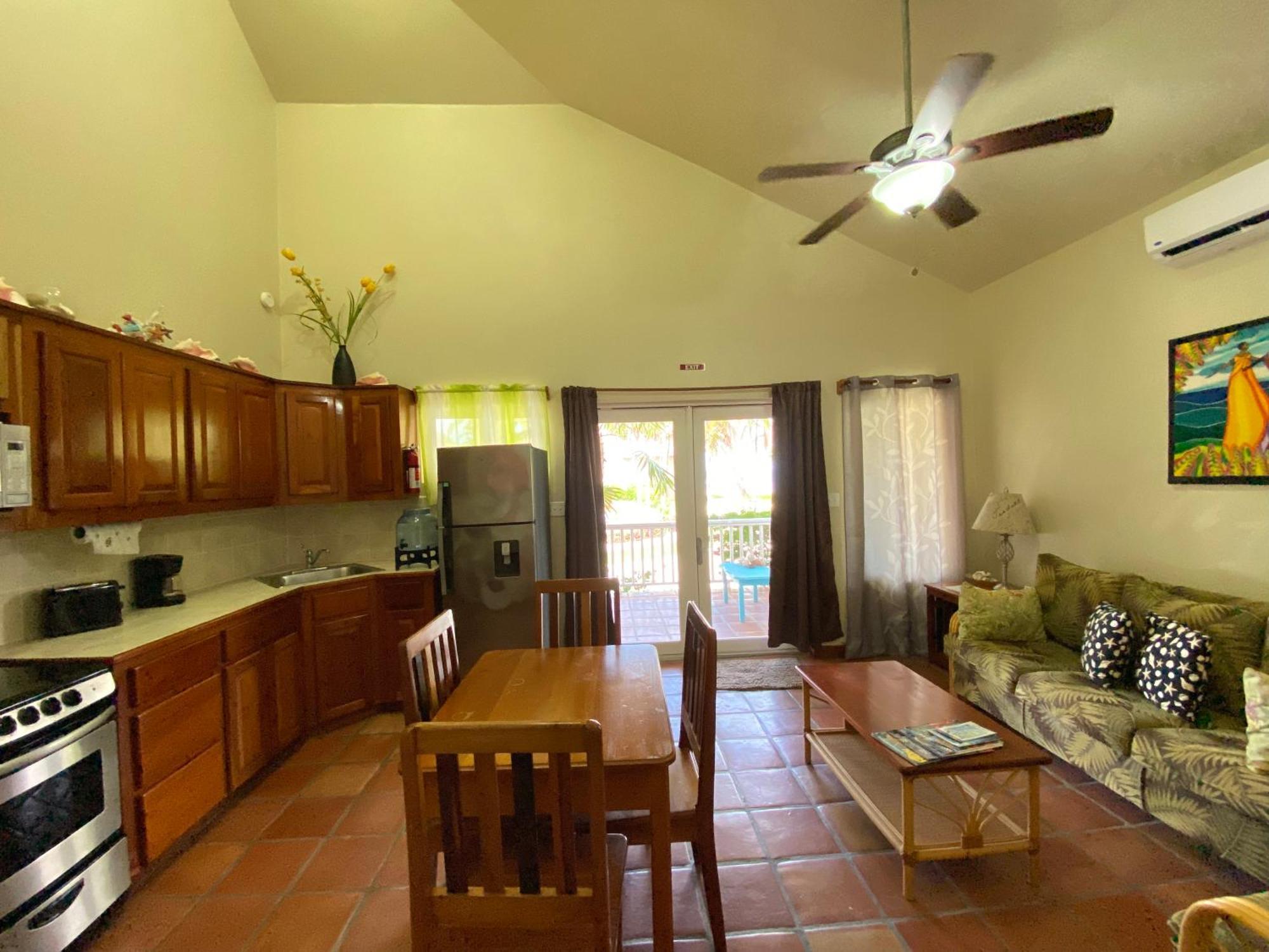 Sapphire Beach Resort San Pedro  Exterior photo