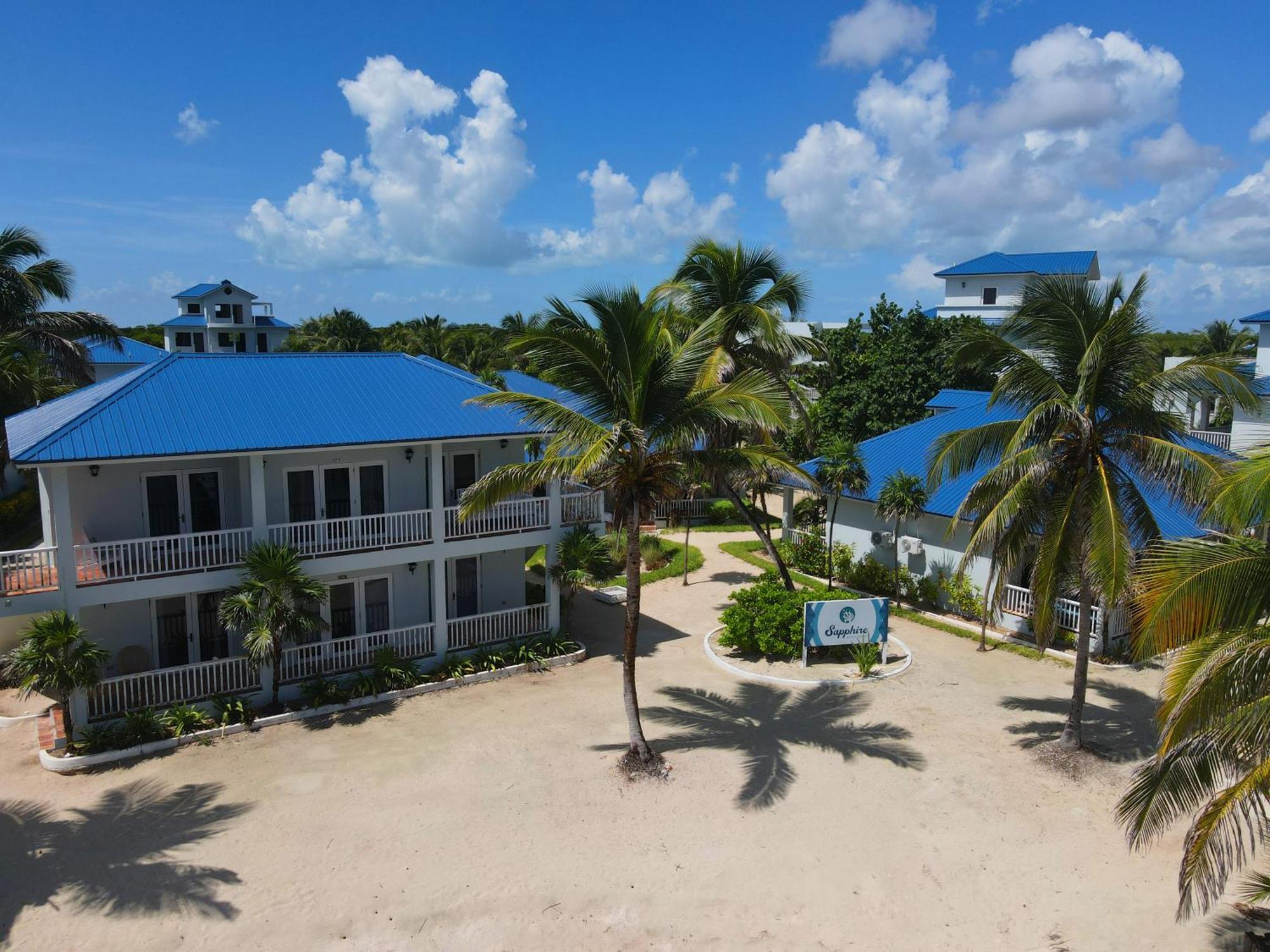 Sapphire Beach Resort San Pedro  Exterior photo